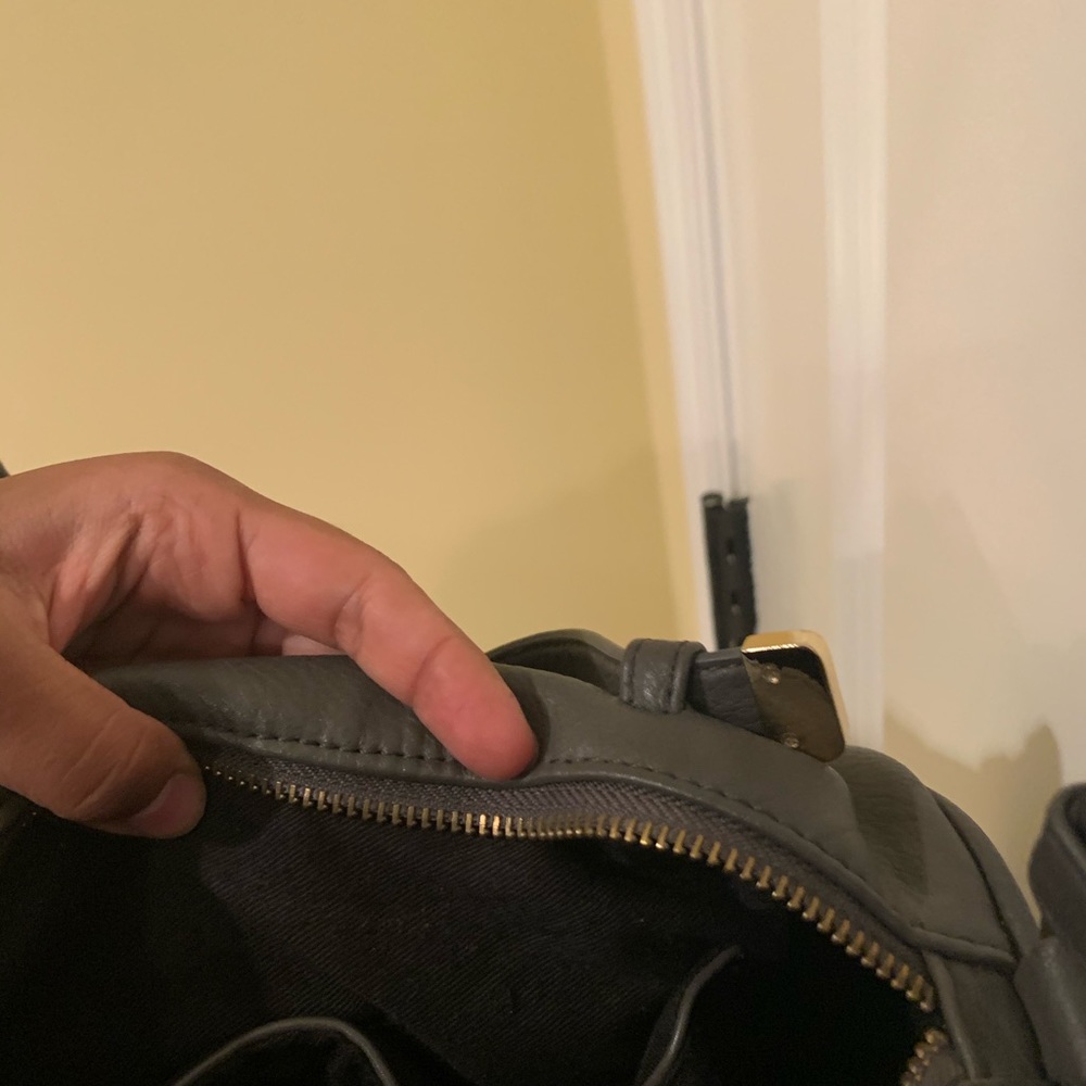 Grey Purse - Picture 6 of 7